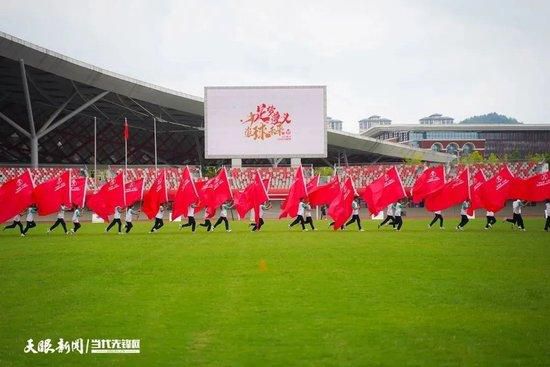 而这时候，叶辰又把电话打到了苏知鱼那里。